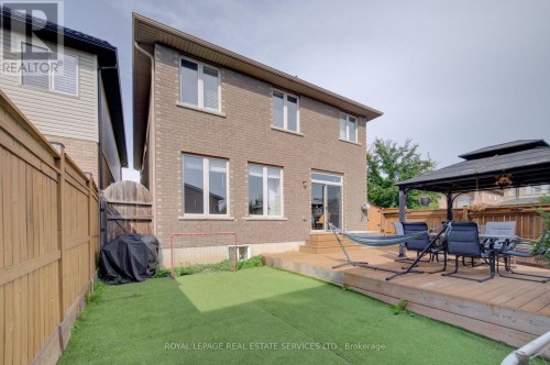 4 Chartwell Circle S, Hamilton, ON 