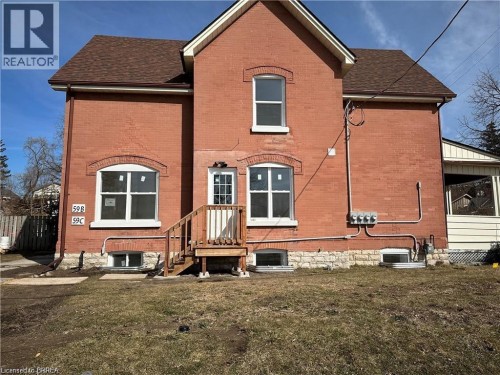 59 CHURCH Street Unit# B , Brantford, Ontario N3T 3R2 2