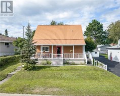 69 Pine Street Onaping, ON P0M 1R0