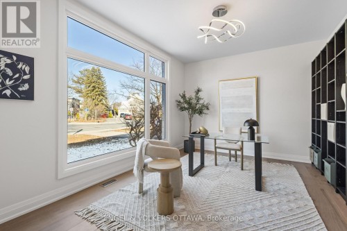 736 Sherbourne Road, Ottawa, ON 