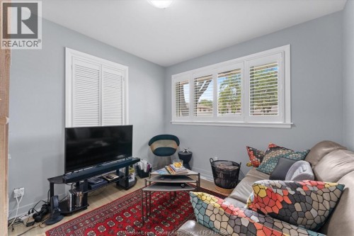730 Champlain Drive, Windsor, ON 