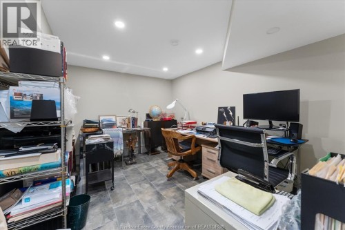 730 Champlain Drive, Windsor, ON 