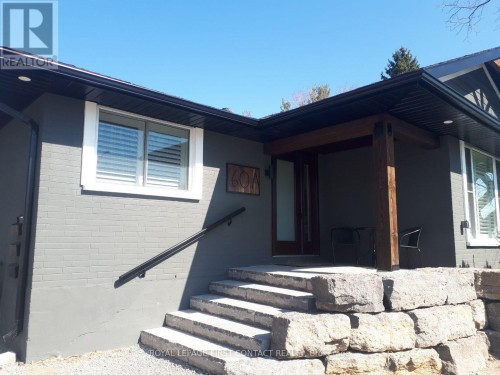 60 ROSE STREET , Barrie, Ontario L4M 2T2 2