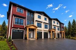 5310 76 Street Lacombe, AB Lacombe, AB T4L 0K8