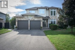 3 FIELDSTONE CRESCENT N  Middlesex Centre (Komoka), ON N0L 1R0