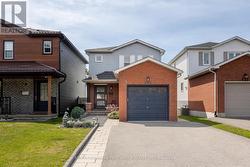 425 COBBLEHILL DRIVE Oshawa, ON L1K 1Y6