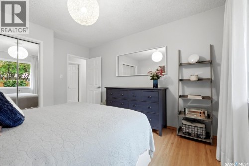 81 Dolphin Bay, Regina, SK 