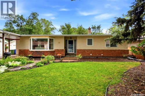 81 Dolphin Bay, Regina, SK 