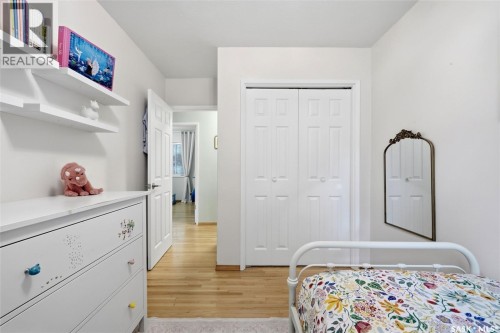 81 Dolphin Bay, Regina, SK 