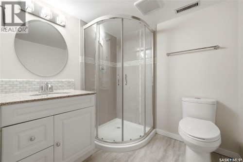 81 Dolphin Bay, Regina, SK 