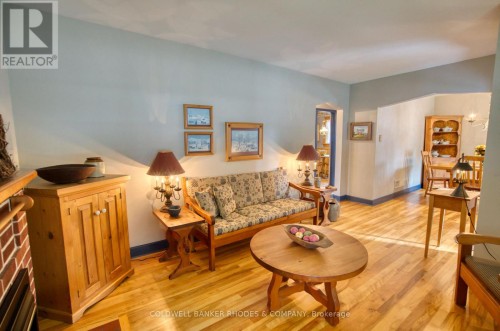 1329 Larose Avenue, Ottawa, ON 