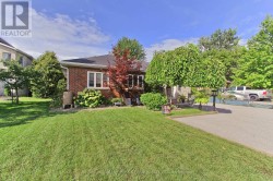 14 BOWERS ROAD East Gwillimbury, ON L9N 1J2