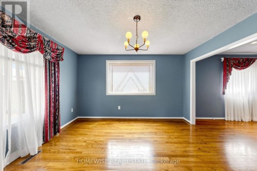 MAIN - 11 BRIARCLIFFE CRESCENT , Vaughan, Ontario L4J 7G5 2