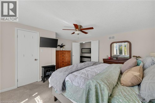 475 Annapolis Court, Waterloo, ON 