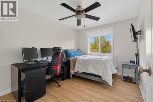 475 Annapolis Court, Waterloo, ON 