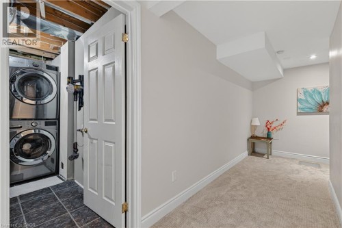475 Annapolis Court, Waterloo, ON 