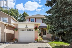 6399 COLEBROOK CRESCENT  Mississauga, ON L5N 3E3
