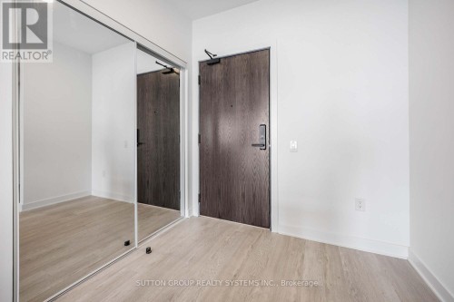 911 - 2782 BARTON STREET E , Hamilton, Ontario L8E 0L3 4