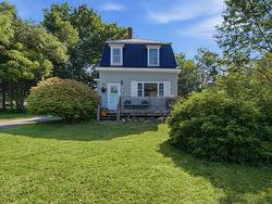 5480 Highway 215  Kempt Shore, NS B0N 2A0