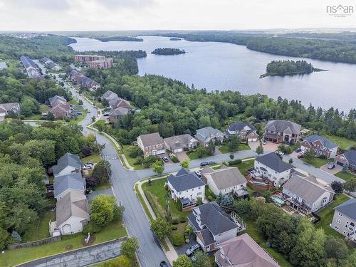 5 Edgewater Close, Dartmouth, NS 