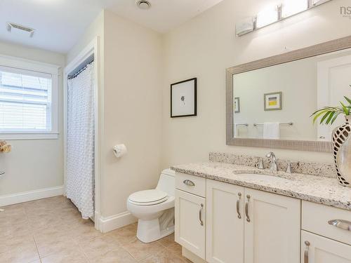 5 Edgewater Close, Dartmouth, NS 