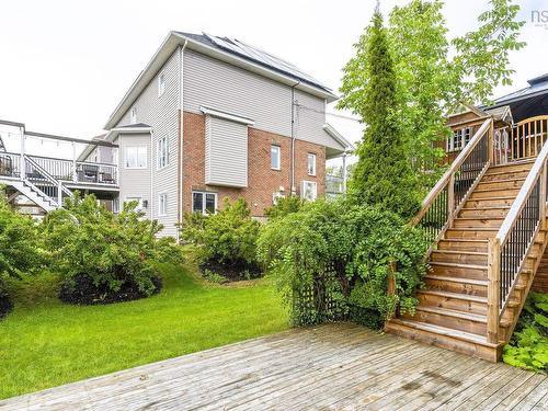 5 Edgewater Close, Dartmouth, NS 