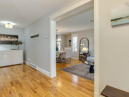 5 Edgewater Close, Dartmouth, NS 