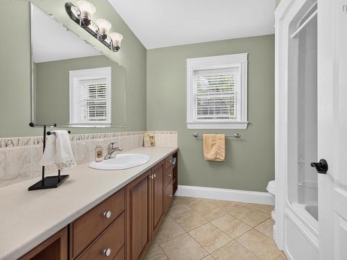 32 Deerview Crescent, Salmon River, NS 