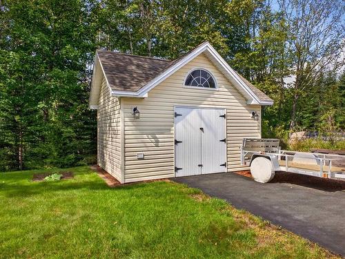 32 Deerview Crescent, Salmon River, NS 