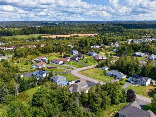 32 Deerview Crescent, Salmon River, NS 