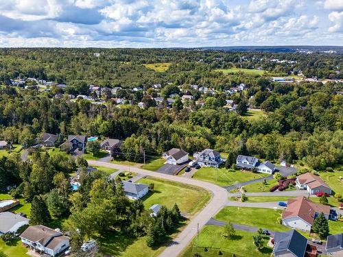 32 Deerview Crescent, Salmon River, NS 