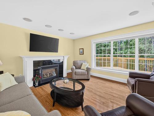 32 Deerview Crescent, Salmon River, NS 