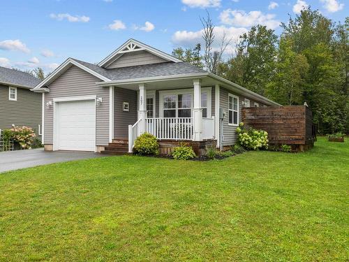 207 Hollis Avenue  Stratford, PE C1B 4A1