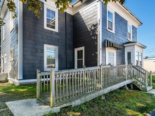 5 Parade Street, Yarmouth, NS 