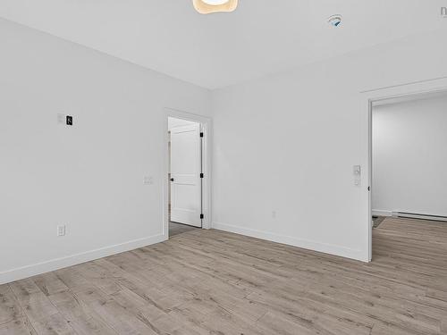 524 & 526 Perrin Drive, Fall River, NS 
