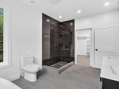 524 & 526 Perrin Drive, Fall River, NS 