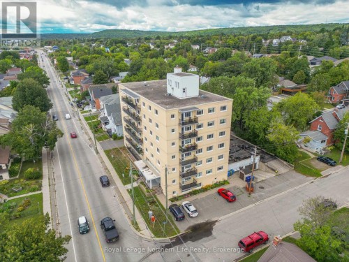 202 - 810 MAIN STREET W  North Bay (West End), ON P1B 2V9