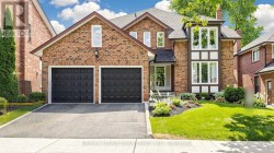 31 DELBEATRICE CRESCENT  Toronto, ON M1C 3G5