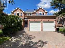 4 KIRKLAND COURT Richmond Hill, ON L4C 9H3