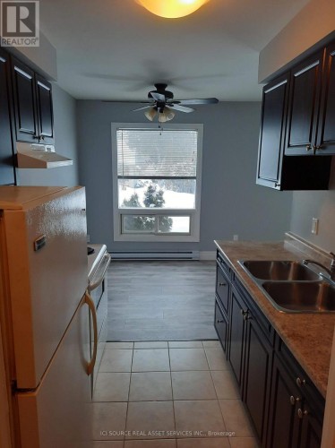 UNIT 4 - 229 CANICE STREET , Orillia, Ontario L3V 4J1 4