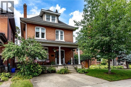 24 Fairleigh Crescent, Hamilton, ON 