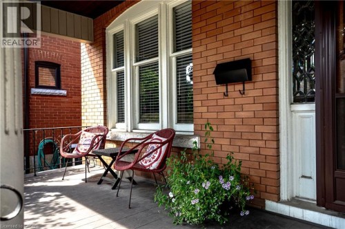 24 Fairleigh Crescent, Hamilton, ON 