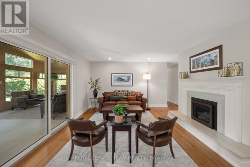 1279 Fairway Drive, Ottawa, ON 