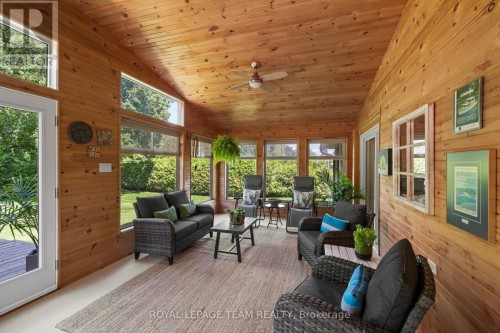 1279 Fairway Drive, Ottawa, ON 