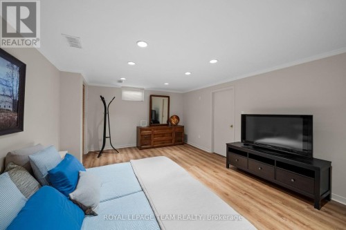 1279 Fairway Drive, Ottawa, ON 