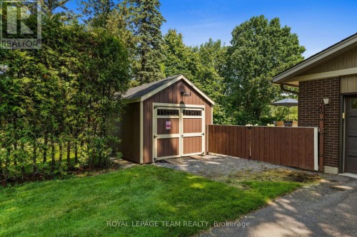 1279 Fairway Drive, Ottawa, ON 