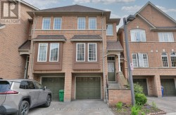 96 - 50 STRATHAVEN DRIVE  Mississauga (Hurontario), ON L5R 4E7