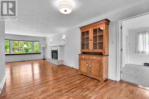 2206 Hillary Avenue, Ottawa, ON 