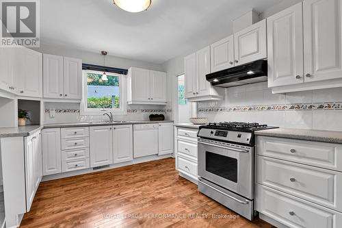 2206 Hillary Avenue, Ottawa, ON 