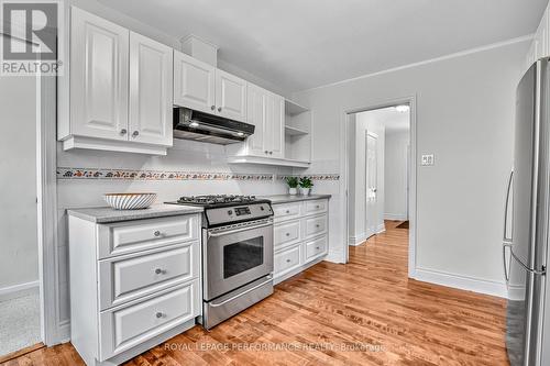 2206 Hillary Avenue, Ottawa, ON 
